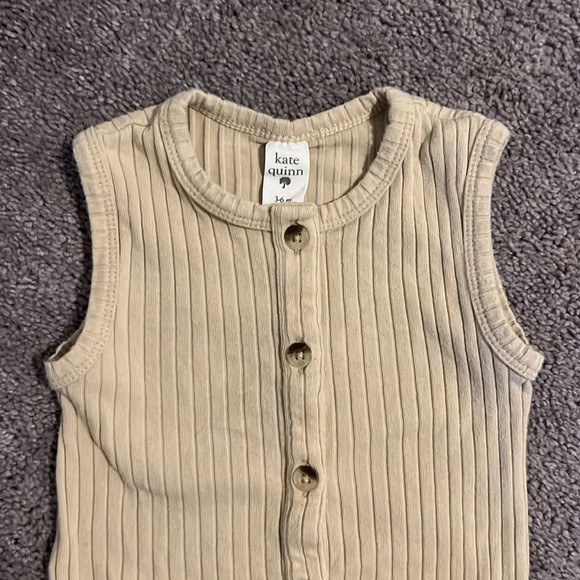 Kate Quinn romper - Picture 2 of 2